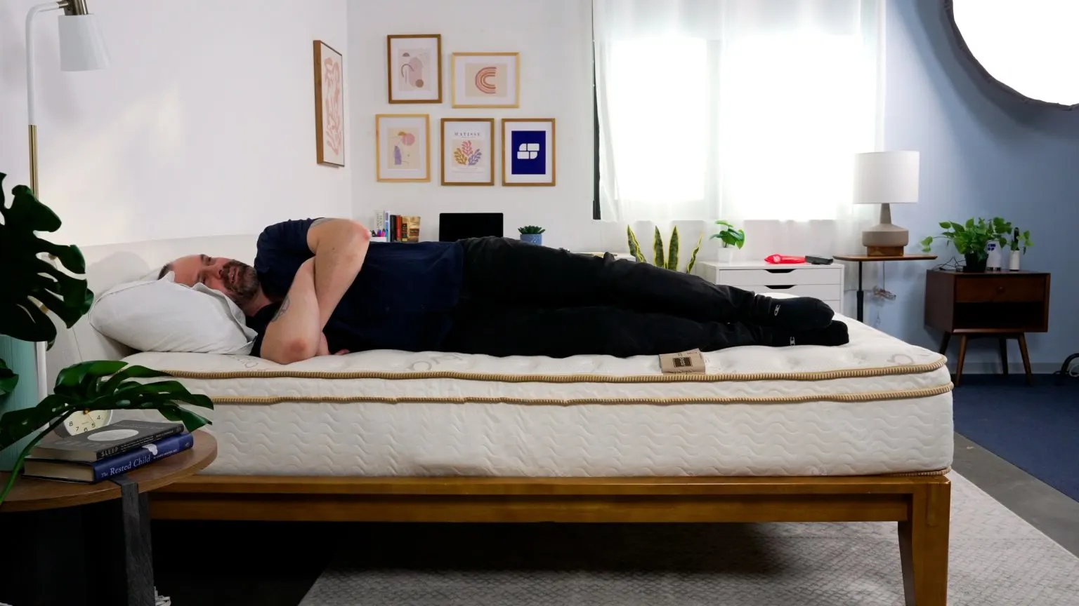 Sleeping on Saatva mattress